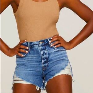 GOOD AMERICAN bombshell shorts